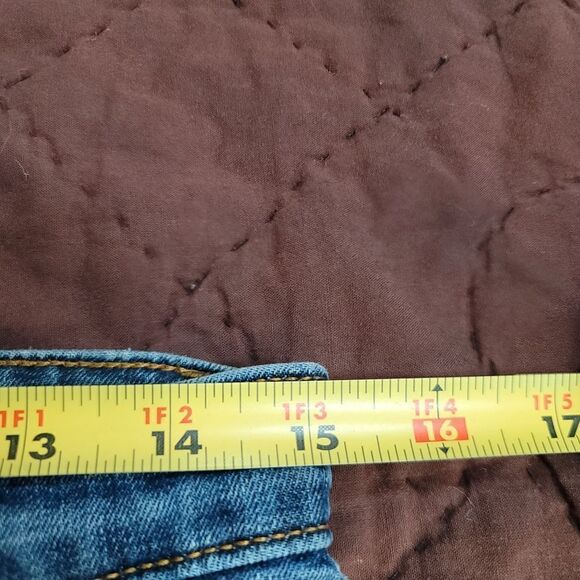 BadSeed Vintage custom reverse tie dye woman's shorts- size 8 - Picture 3 of 7